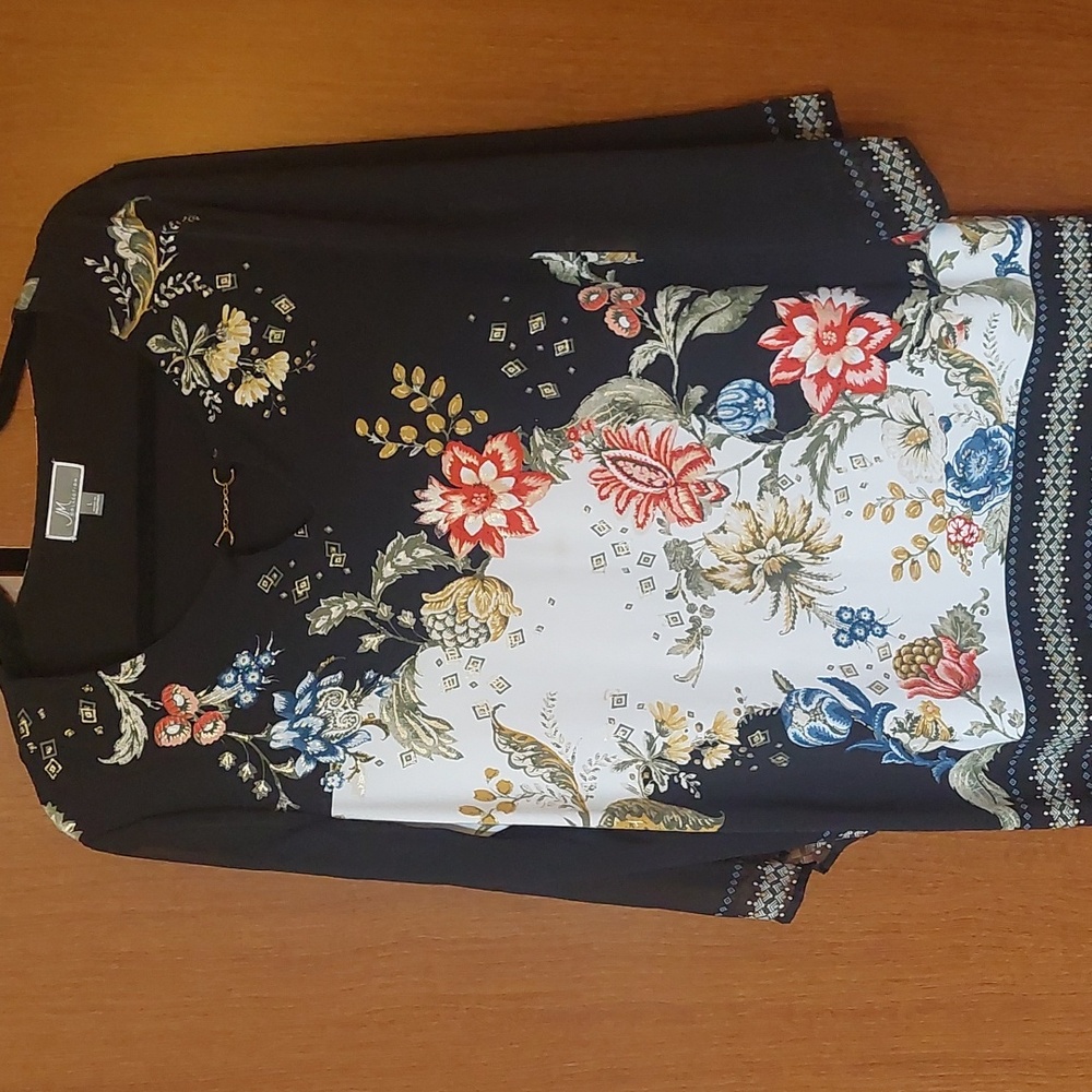 J & M Collection blouse, large